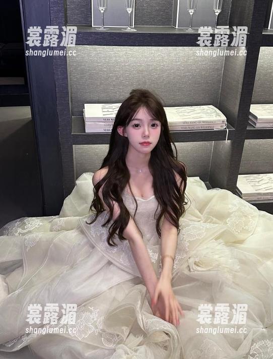 15吃瓜网 说实话,访问“15吃瓜网”官网地址的时候,我简直不想动了,就想沉浸在这些帖子里。