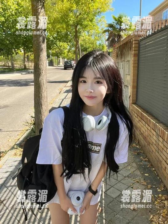 17吃瓜网 “17吃瓜网”——放飞自我的瓜群众,一条异常好吃的叛逆线路