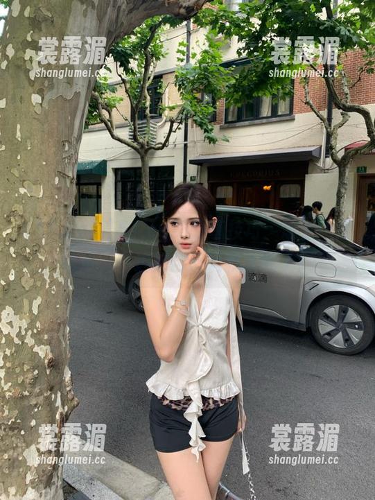 51.cg “51.cg”分享技巧:怎么一边吃瓜,一边对自己说我太忙了!