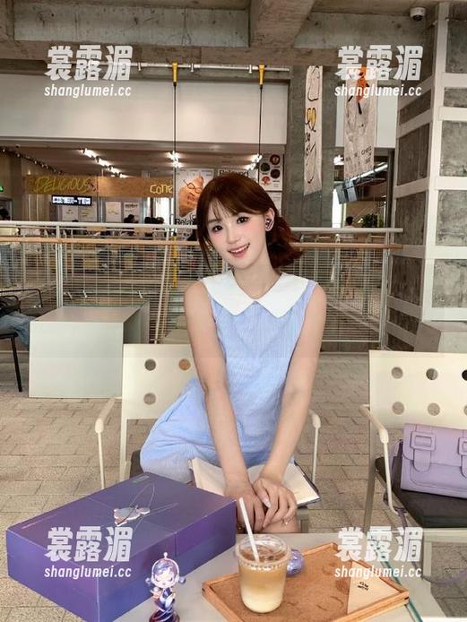 51cg 别犹豫,快来51cg分享黑料,吃瓜变成看大戏,乐趣无穷!