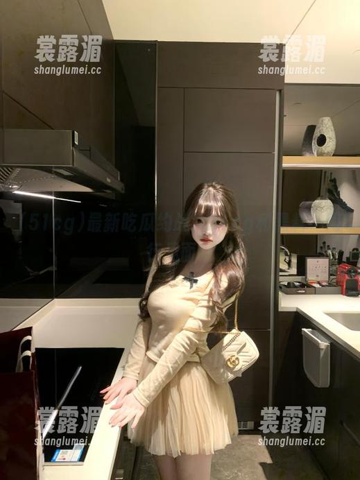 最新吃瓜约战，51cg和黑料一同行见面！