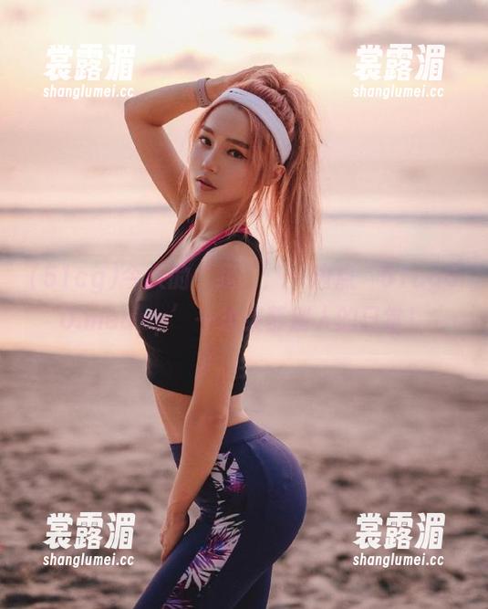 51cg 今天的‘我’:一边点‘51cg60.meapp’一边羡慕别人的日常!