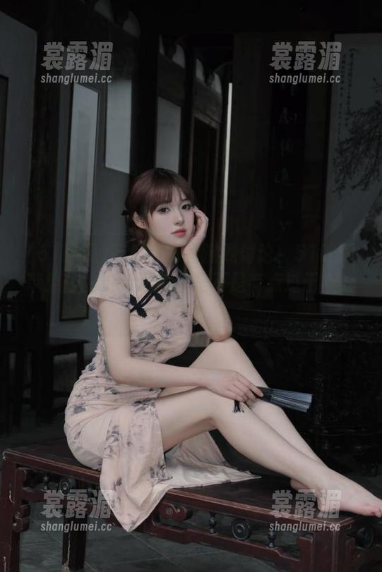 51吃瓜 吃瓜爱好者激烈讨论:51吃瓜苹果版的更新速度,是不是有点过于疯狂了?
