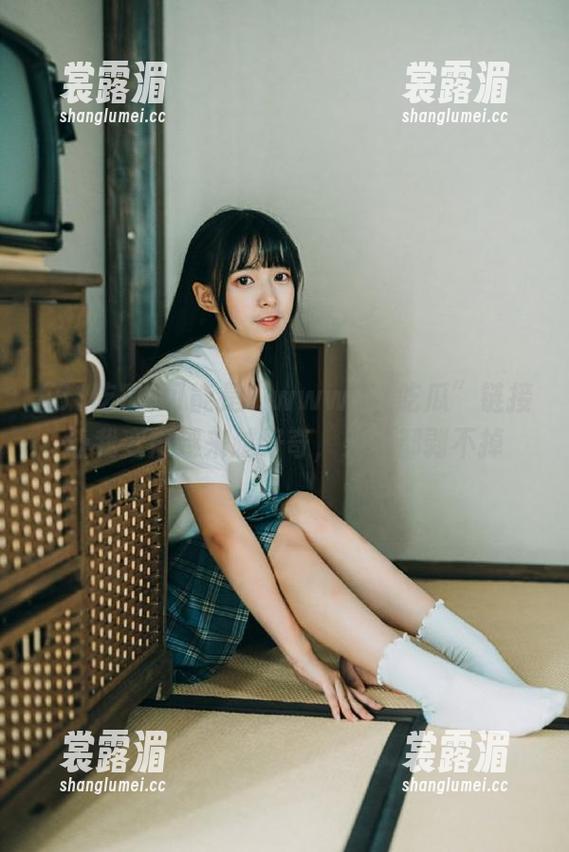 51吃瓜 可能是“www.51吃瓜”链接让我变得越来越好奇,果皮都剥不掉