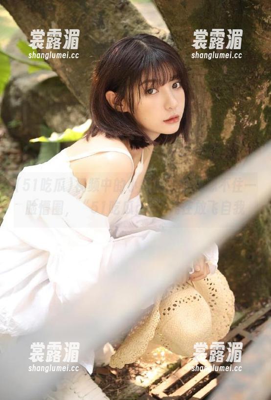 51吃瓜 视频中的小插曲,让我忍不住一脸懵圈,“51吃瓜gg”又在放飞自我