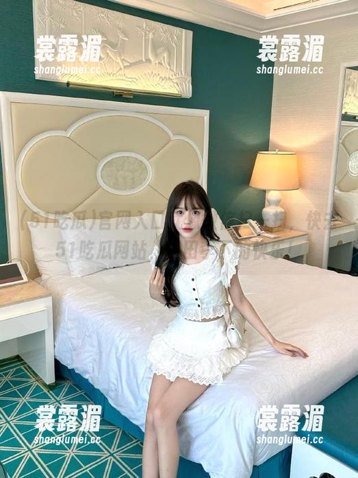 官网入口就像微信扫一扫，快去51吃瓜网站，瓜田李下的快乐！