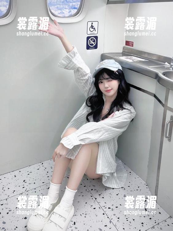 51吃瓜中心 天空掉馅饼?“51吃瓜中心”传送门带你直击吃瓜现场!