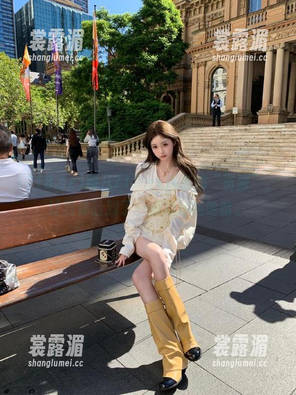 刚从718.sx翻来的“资源”，让我体验到了一点点尴尬哈哈。