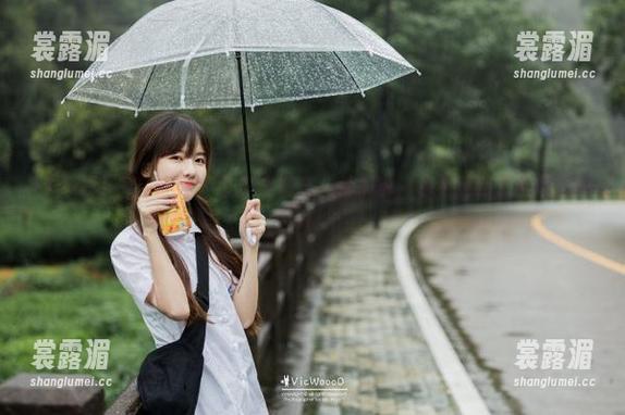 718sx，带你遨游在八卦宇宙，永不迷路于真假之间！