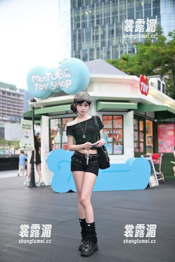 cgcg 看到“cgcg.app”视频后,我的感觉变得复杂了…