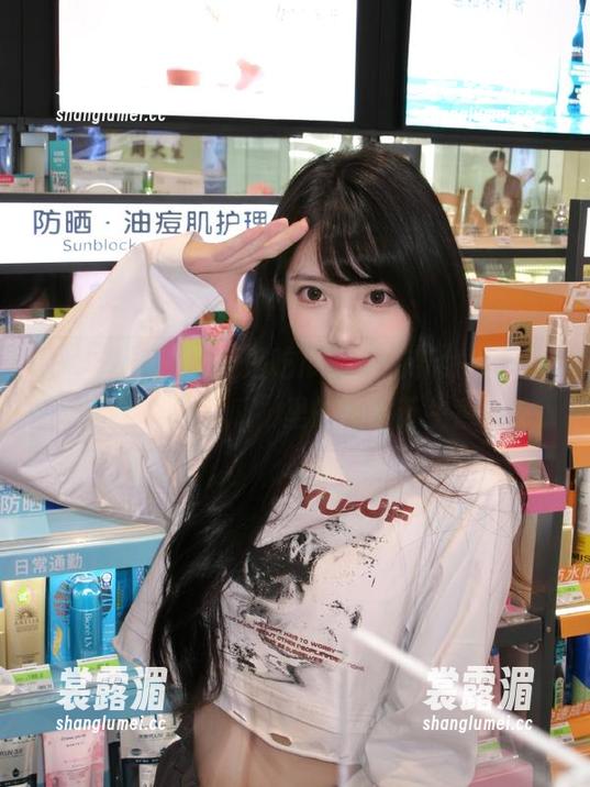 一起吃瓜 不仅是吃瓜,还有新线路!探秘“一起吃瓜”里的网蘑菇生意!