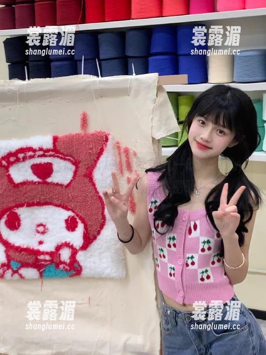 九一吃瓜中心 一键登录九一吃瓜中心,瓜田里果然藏着网络密码!