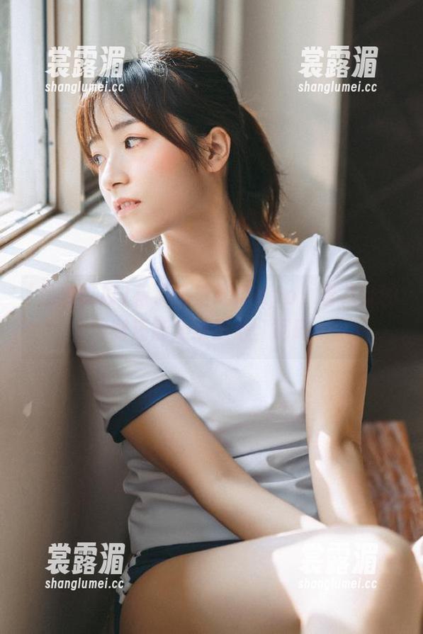 免费吃瓜 有了免费吃瓜app,看八卦的同时还能磨练耐心,呵呵。