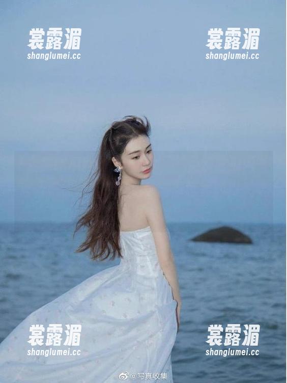免费吃瓜网 不得不说,“免费吃瓜网”那条“线路”像是通往幽暗世界的门,吸引你去探索!