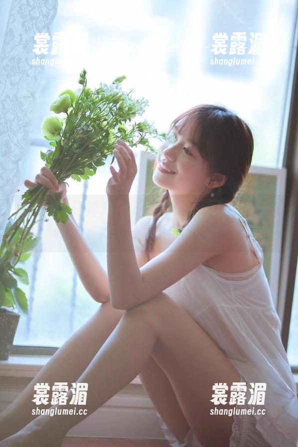 吃瓜不打烊 吃瓜不打烊视频:瓜田里的奇遇,我也不敢相信我的眼!