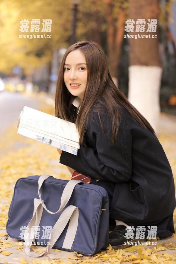 吃瓜大本营 免费的吃瓜乐趣:在吃瓜大本营,人人都是评审团!