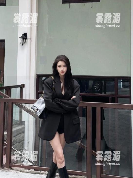 吃瓜网 热乎乎的吃瓜网发布,在线臆想:这一波瓜是平行宇宙的迷失还是启示?