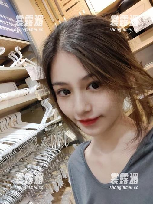吃瓜网 吃瓜网在朝阳:是清晨的阳光更耀眼,还是我的收藏更重要?