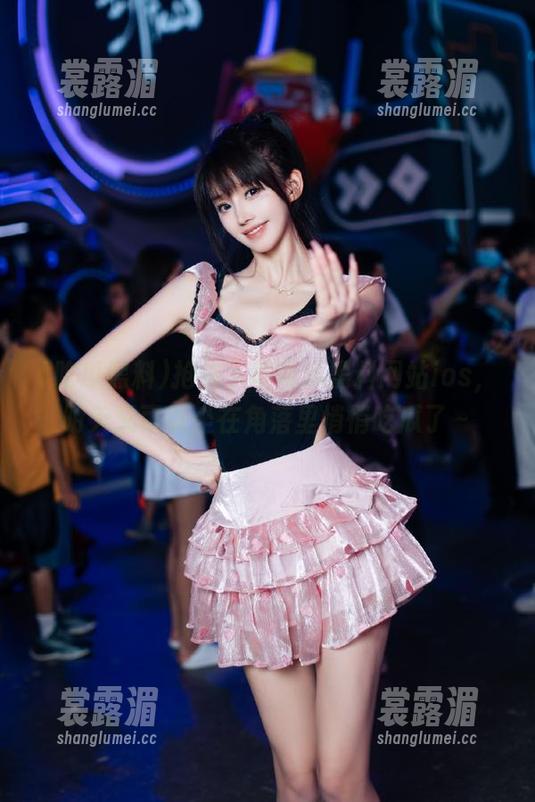 吃瓜黑料 抢先下载吃瓜黑料网站ios,明天又可以坐在角落里悄悄吃瓜了~