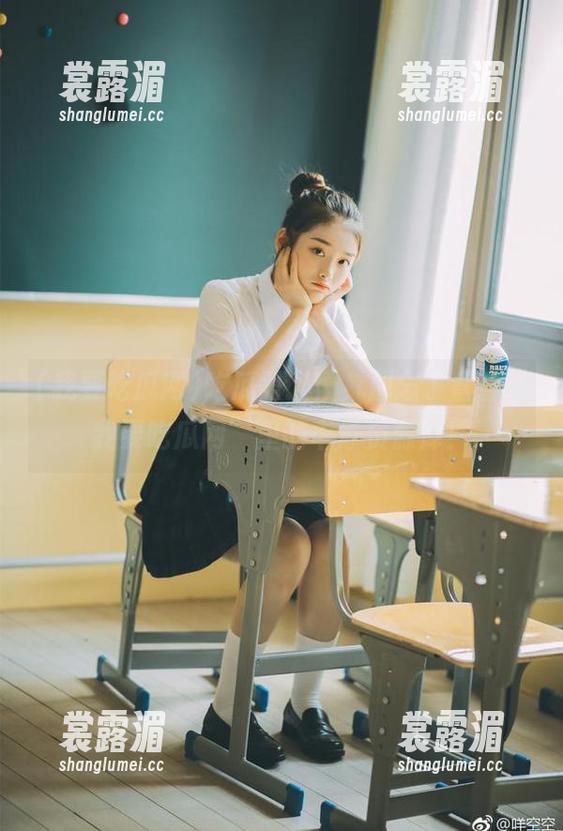 我要吃瓜网 吃瓜需谨慎,别忘了查看“我要吃瓜网”里的丰厚资源库!