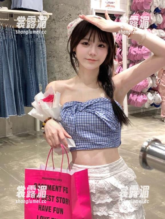 扒哥黑料 行啊,扒哥黑料苹果版又来法力无边的更新视频软件,快递会不会来的那么快呢?