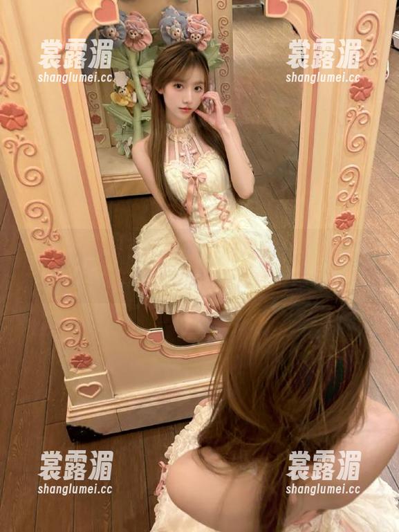 扒哥黑料 在扒哥黑料网址抓住了辣眼睛的APP-你敢下载吗?