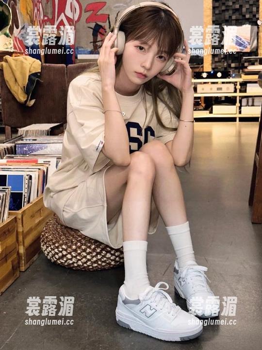 听说有个“传送门”在“网曝吃瓜”里，进去好事成双吗？