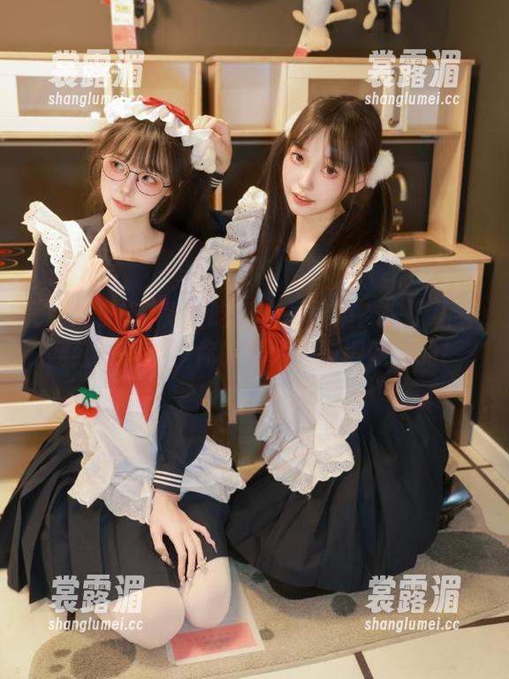 网红黑料 为啥吃瓜这么上瘾?快下载《网红黑料》,你的瓜会被喂得饱饱的!
