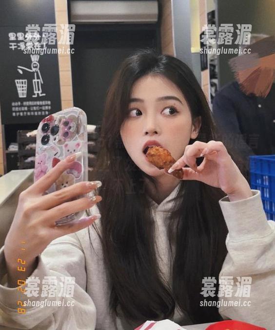 51黑料不打烊，最新的谣言接二连三，像上了发条的马车，我开始追不上了。