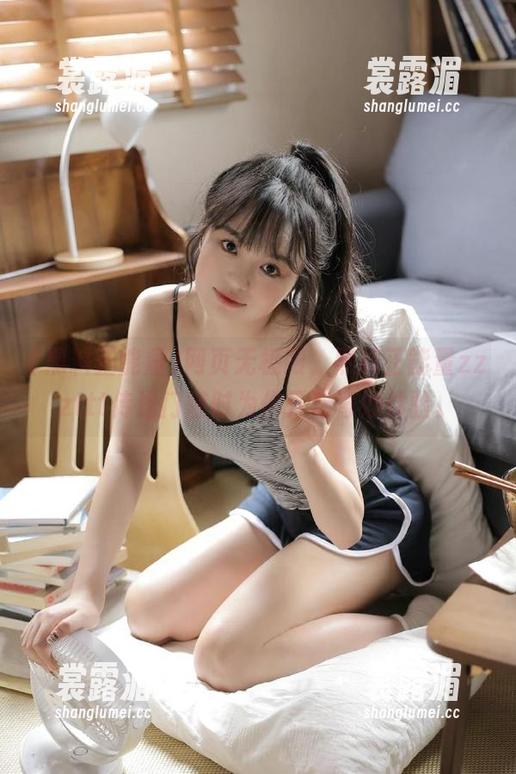 黑料正能量 网页无极限,黑料正能量zzzttt传送门随时为你开启奇妙体验。