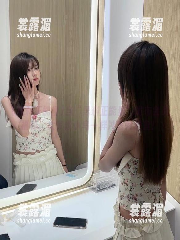 当“黑料正能量”发布会员福利，大家像小鸟一样冲去捡便宜！