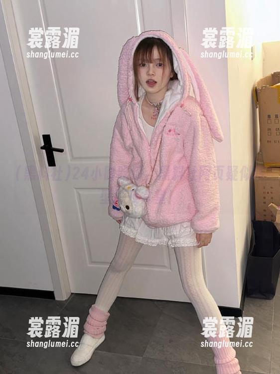 24小时吃瓜，黑料社网页疑似转型深夜食堂！
