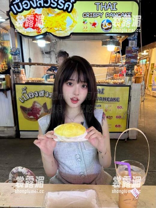黑料社 不想miss任何瓜,下载黑料社,在线看爆料,成就吃瓜界小达人!