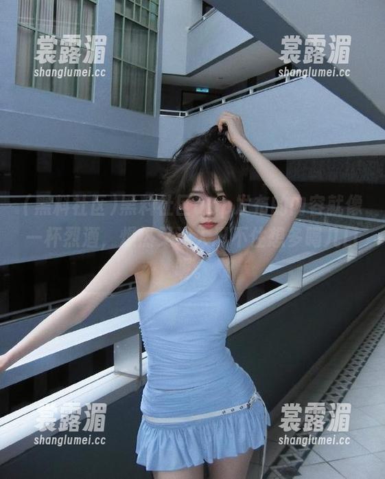 黑料社区 黑料社区app发布的内容就像一杯烈酒,燥热又让人忍不住想多喝几口喔。