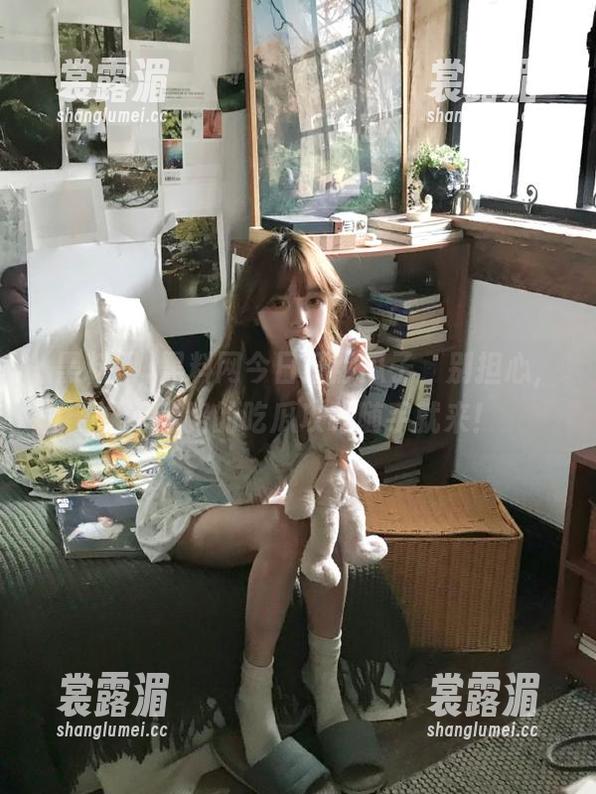 黑料网 黑料网今日狂撒瓜子,别担心,永不迷路的吃瓜攻略随手就来!