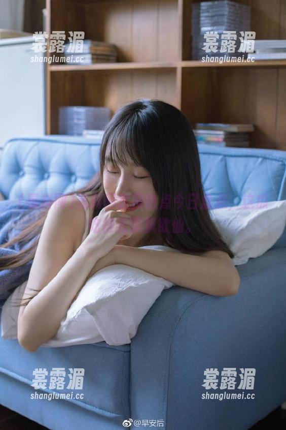 黑料网 黑料网官网热点今日盘点,这瓜吃得我飘飘欲仙。
