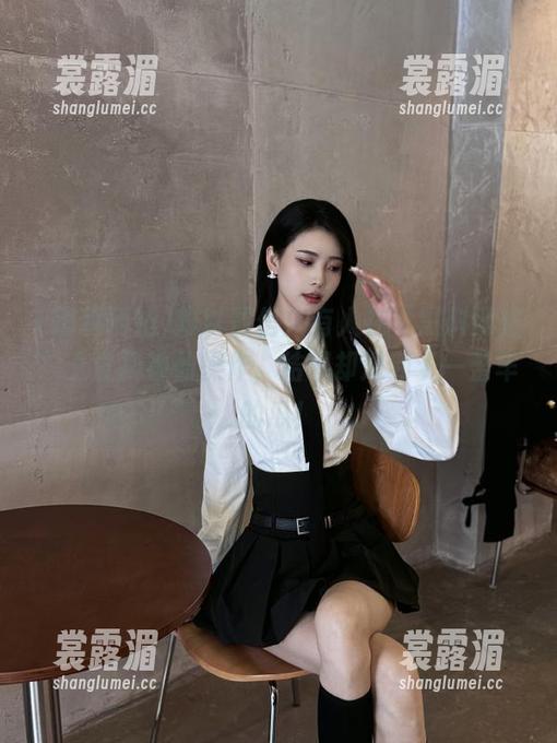 黑料网站 难以置信!有人在“黑料网站”上查找神仙操作,结果却遇到了一整车的瓜!